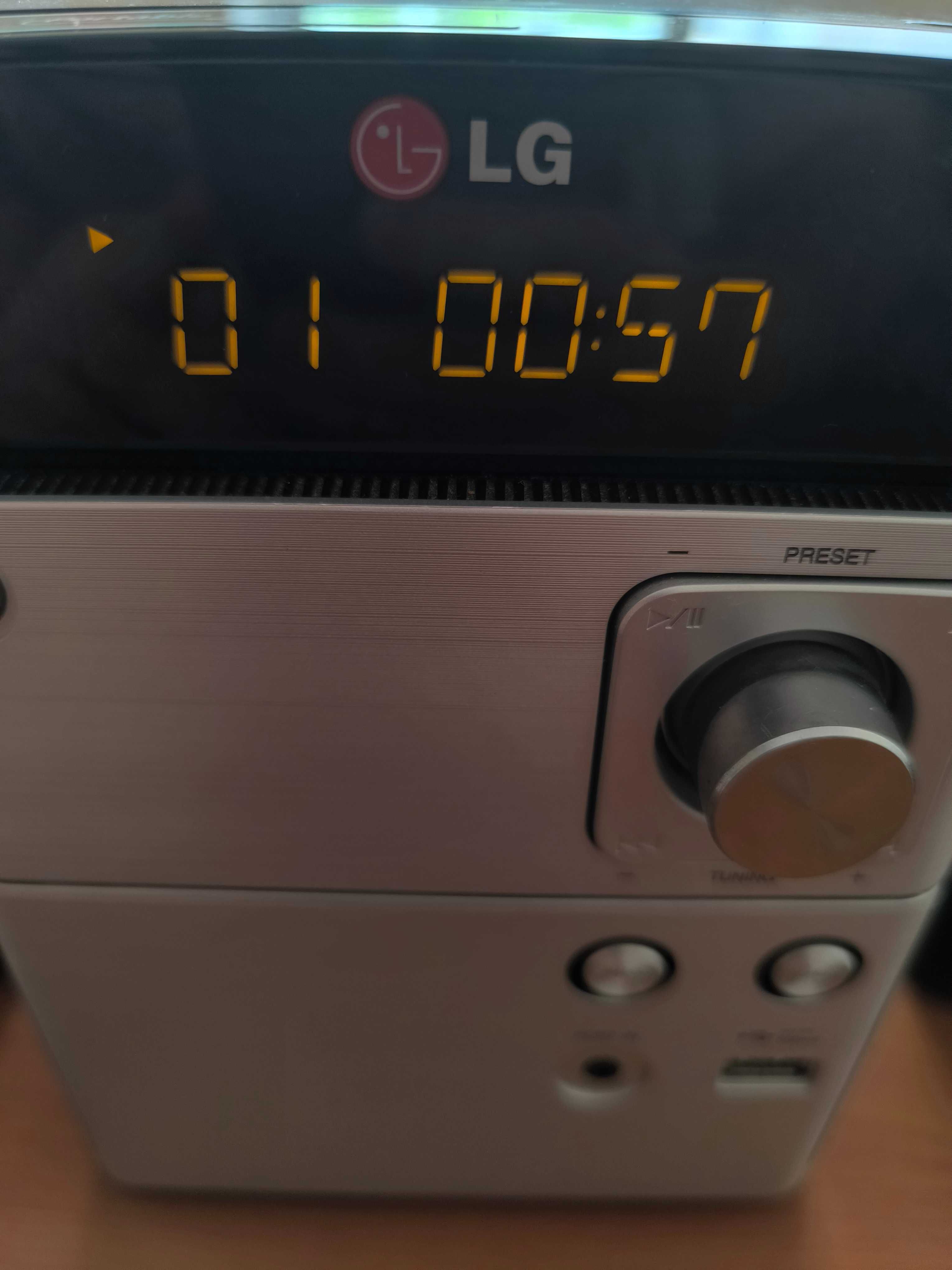 LG Sistema Micro CM1530BT com Bluetooth