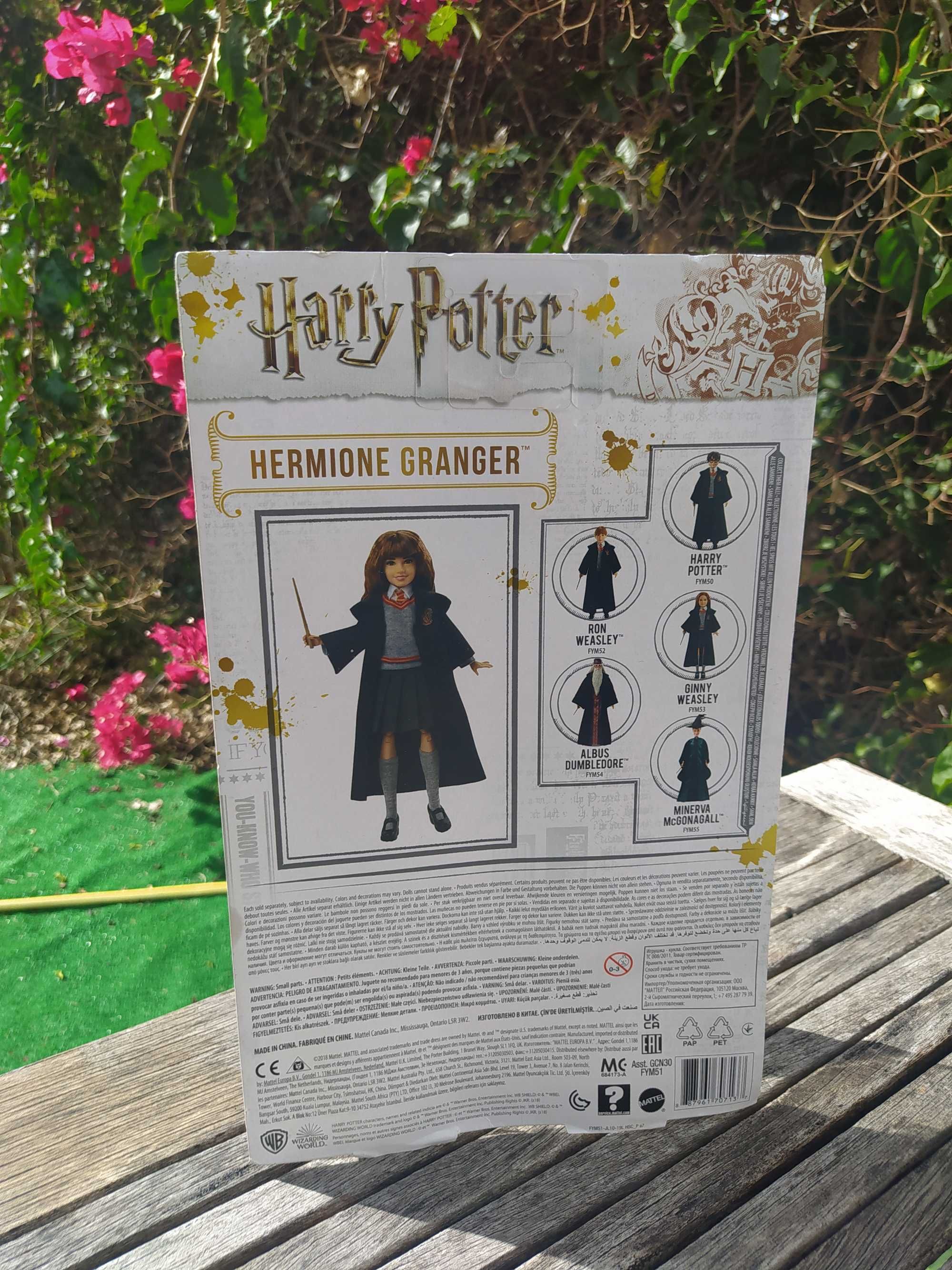 Boneca Hermione Granger do universo Harry Potter nova