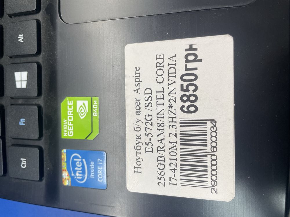 Ноутбук ACER E5-572 ssd256