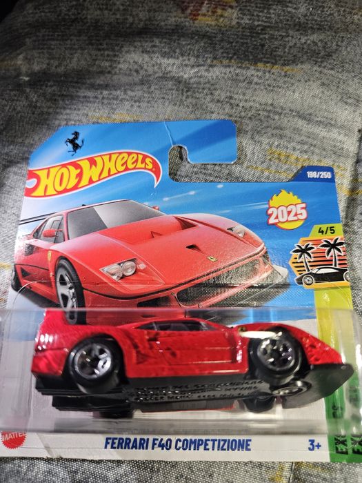 Hot Wheels - Ferrari F40 Copetizione