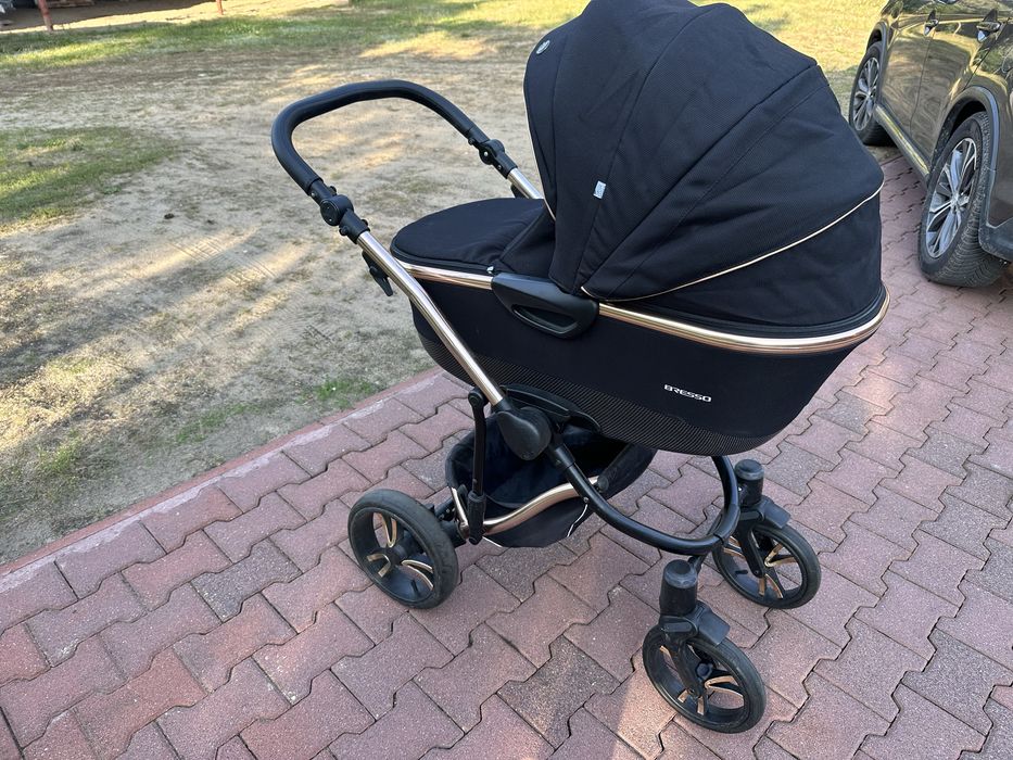 Bebeto bresso + nosidełko cybex+ adaptery