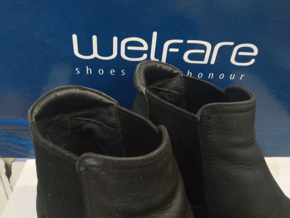 Продам мужские демисезонные кожаные утеплённые ботинки Welfare