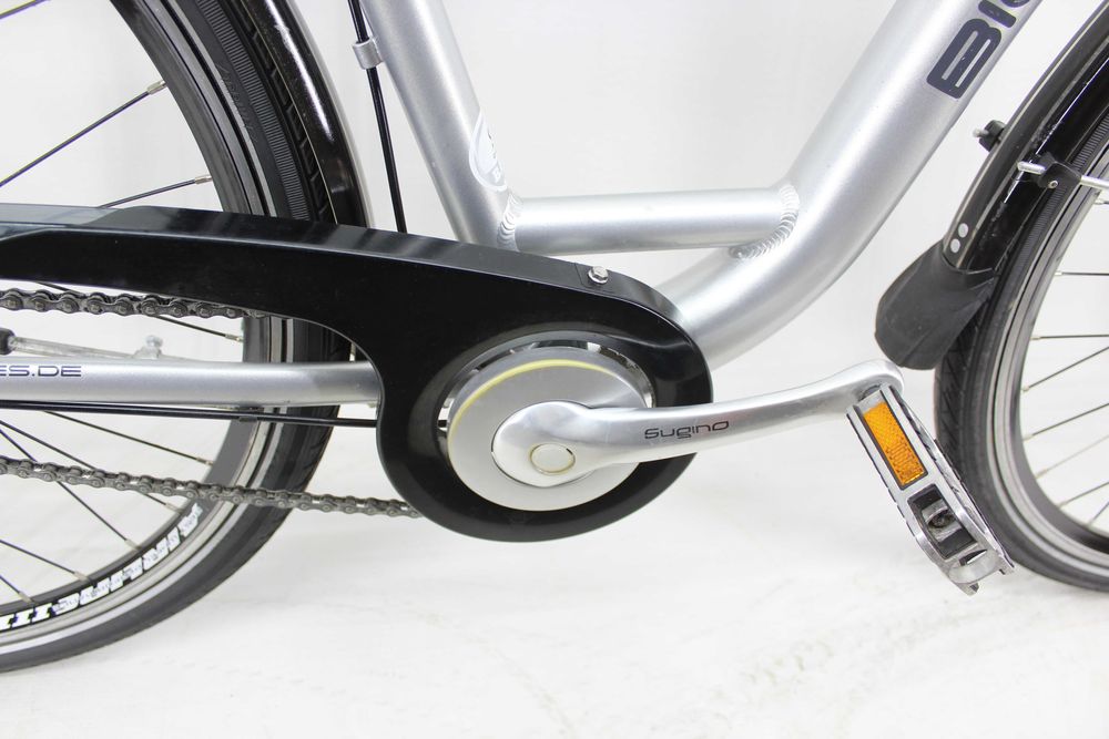 Aluminiowy rower damski BICYCLES koła 28 8 biegów NEXUS