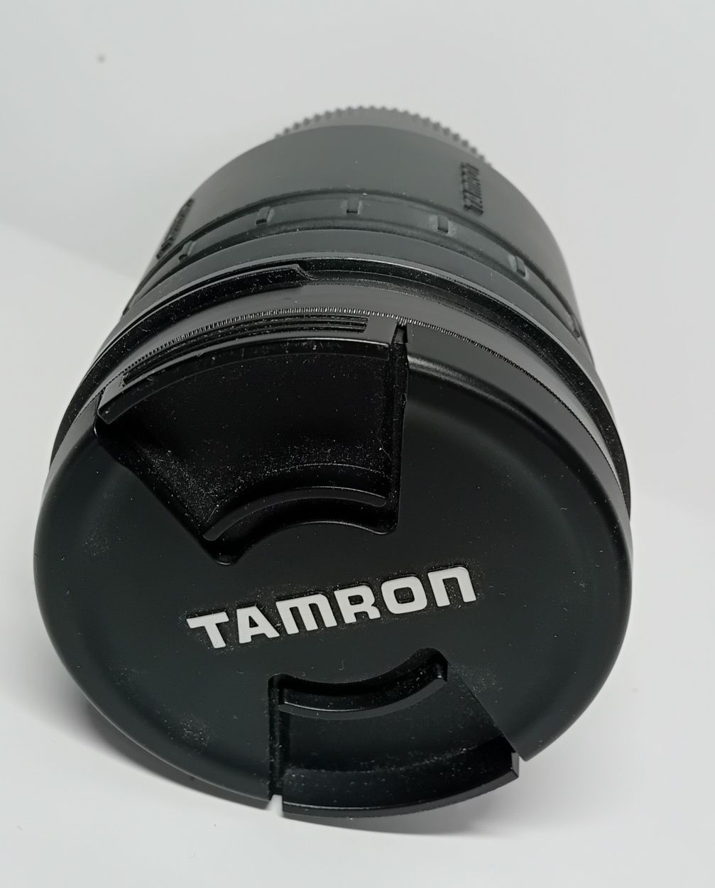 Obiektyw Tamron 28-200 mm