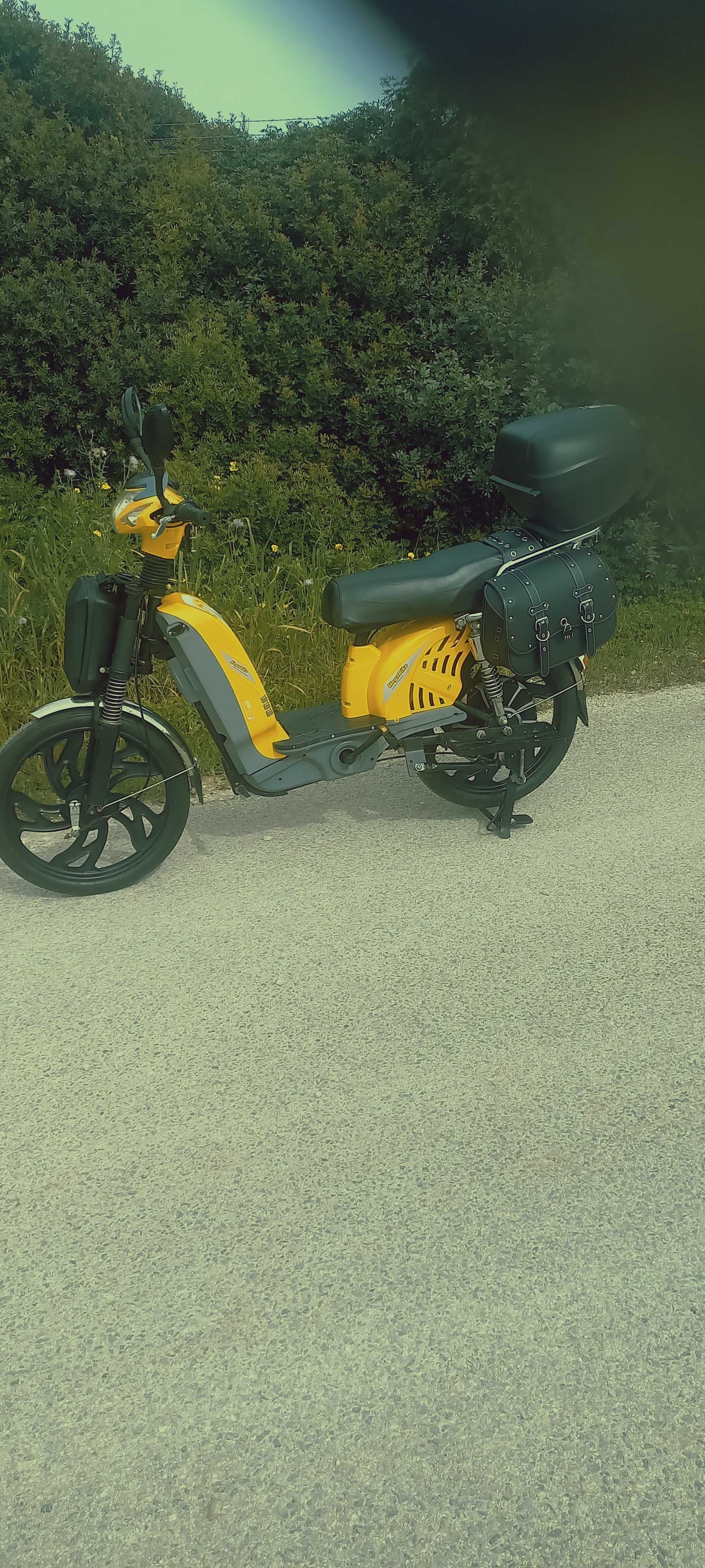 Velomota Elétrica