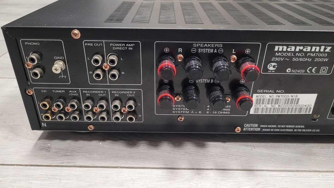 Marantz PM7003 (сірий та чорний) стан нового
