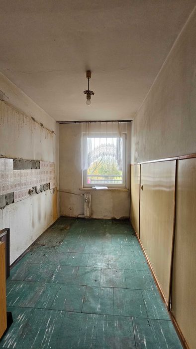 Mieszkanie 60m2 3-pokojowe na II piętrze przy ul. Bema, do remontu