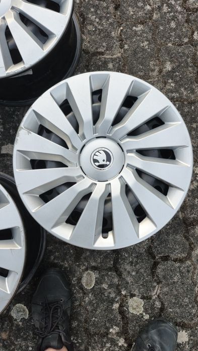 Skoda, VW  seat r16 5x112