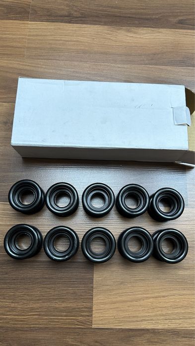 Tuleja wentylacyjna do drzwi czarna 10 sztuk