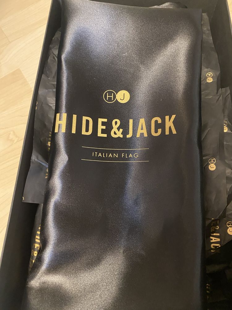 Продам  дуже класні кеди Hide&Jack Italy