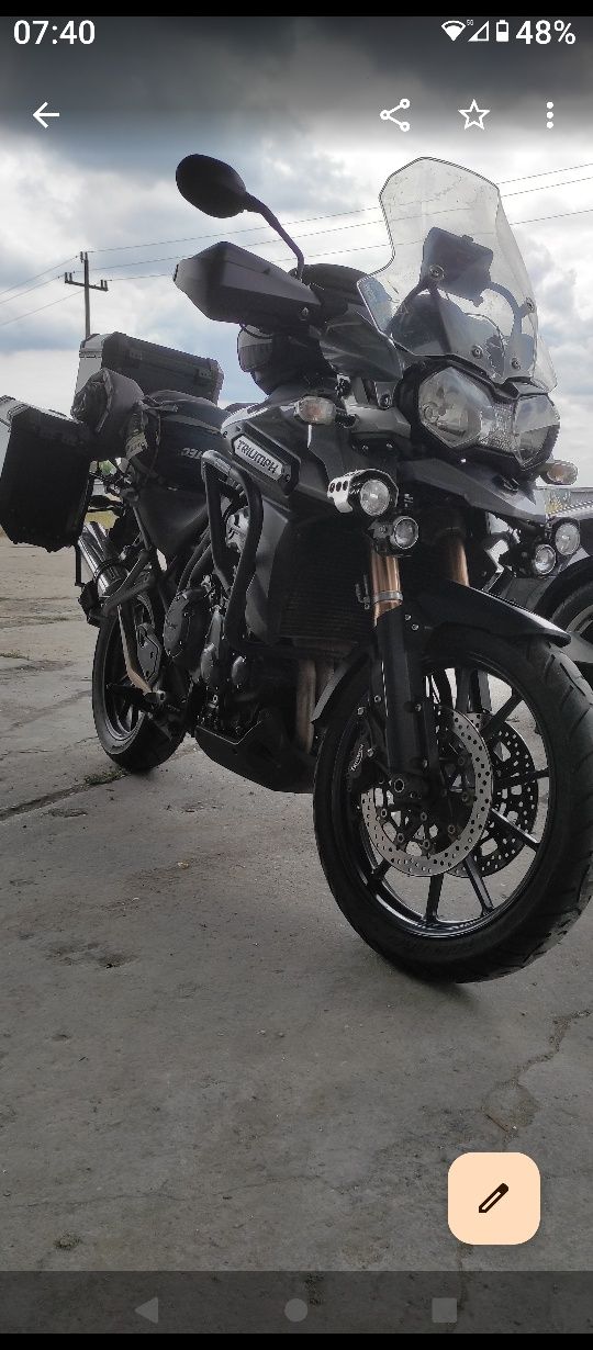 Triumph Tiger Explorer 1200 Polski salon