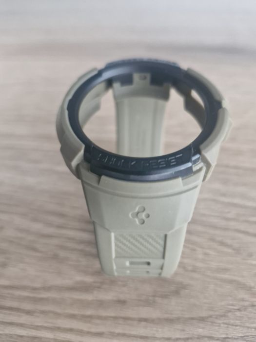 Samsung watch 5pro,  etui,  pasek Spigen