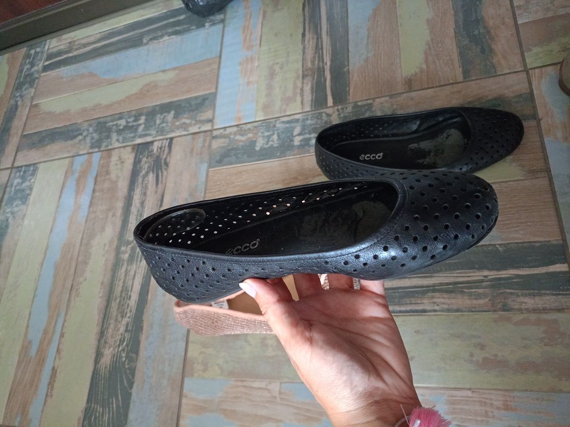 Buty damskie mokasyny Rieker, baleriny Ecco