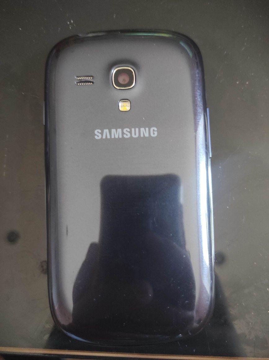 Samsung gt i8190