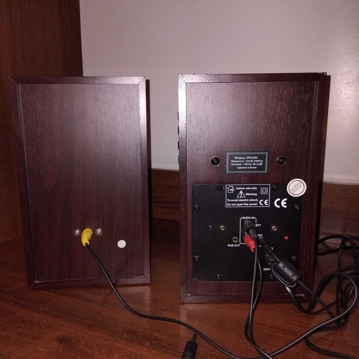 Динамік  комп'ютерний