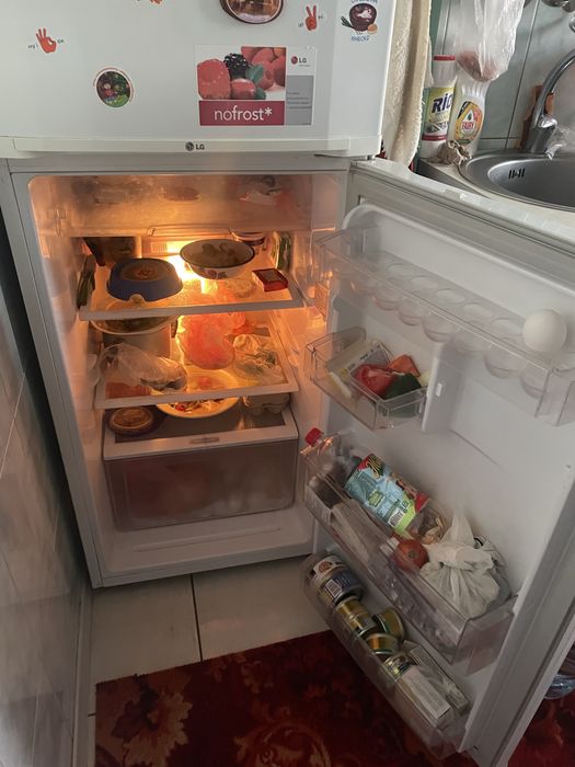 Холодильник LG
