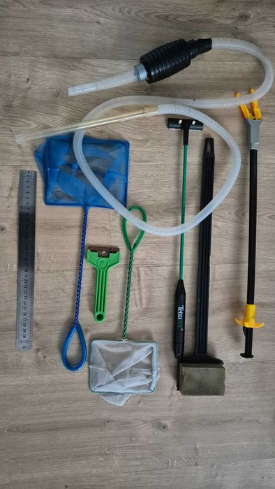 Zestaw akcesoria akwariowe skrobak chwytak siatka odsysysacz