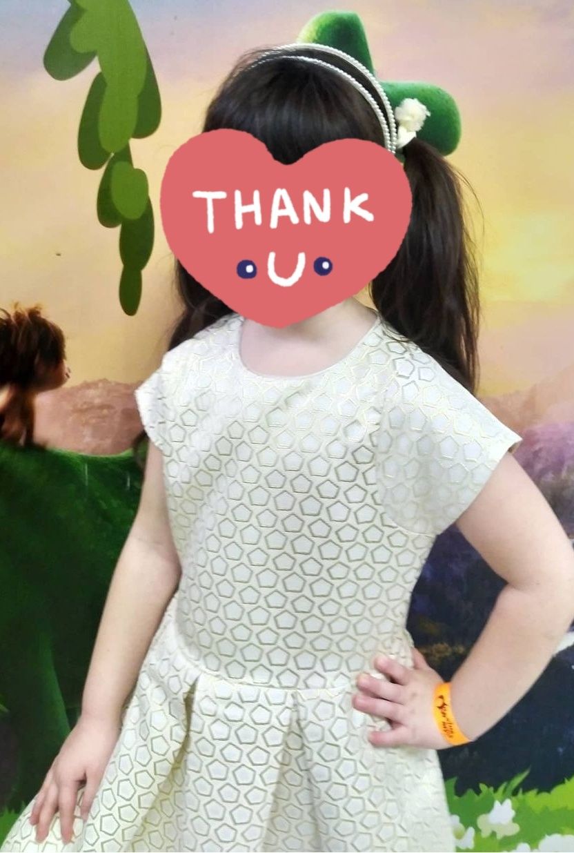 Нарядное платье на девочку 8 лет