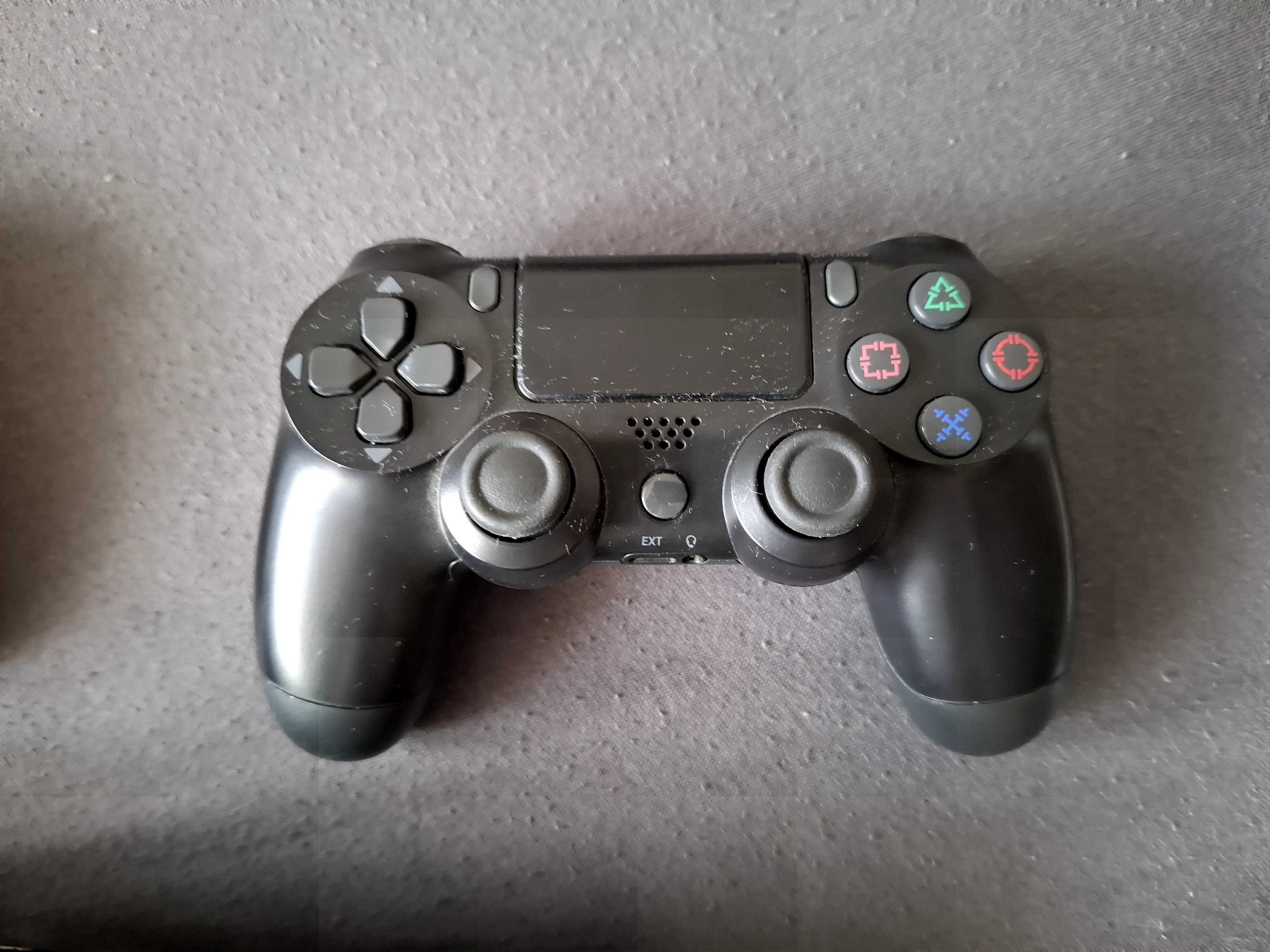 Ps4 + 2 pady + 5 gier