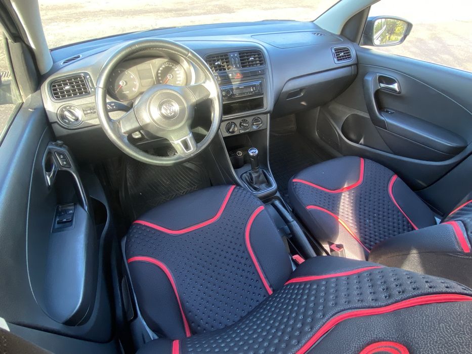 Продам Volkswagen Polo 1.6 газ/бензин з рідним пробігом офіційний 2013
