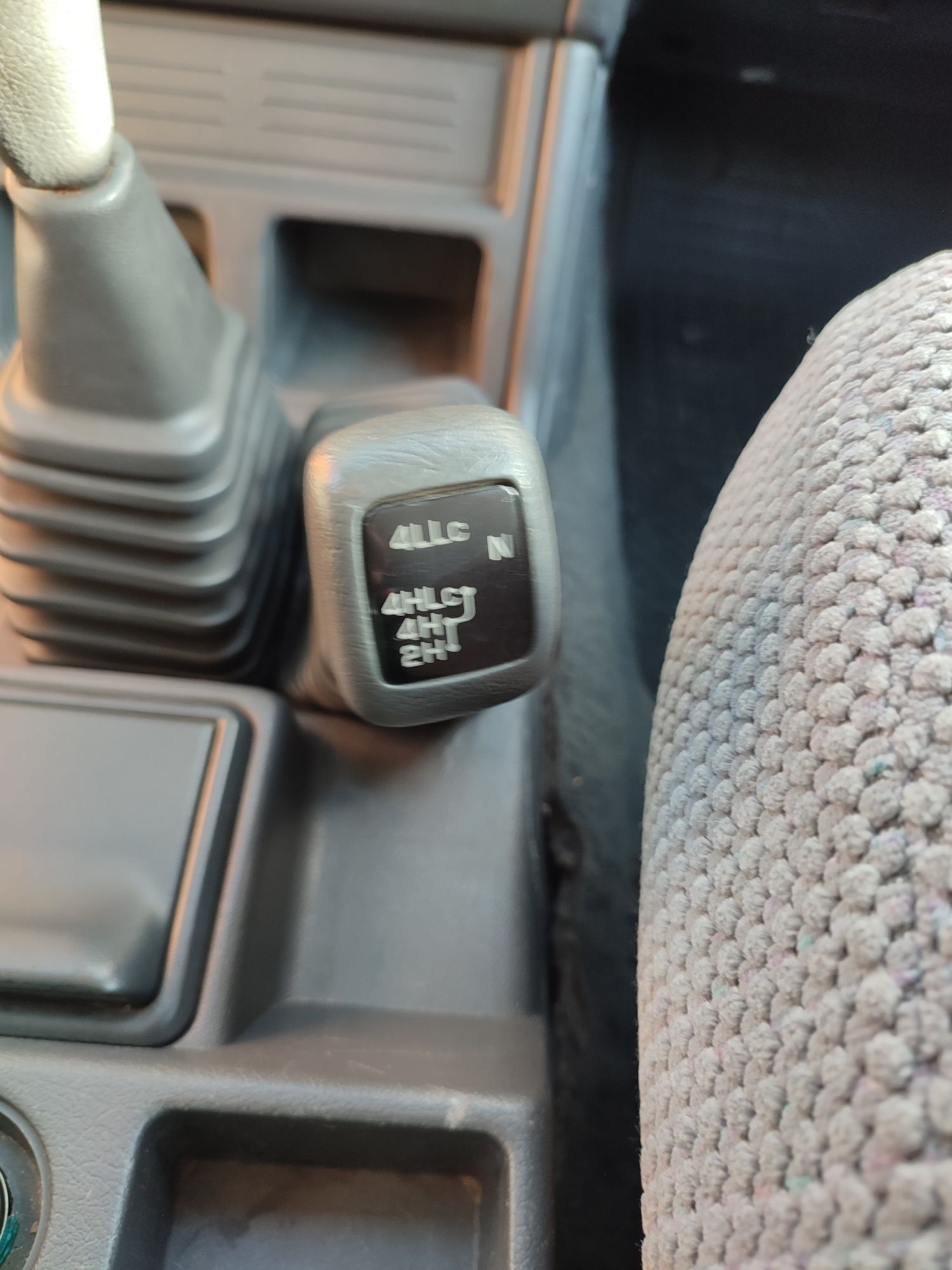 Mitsubishi Pajero 2.5 GLS