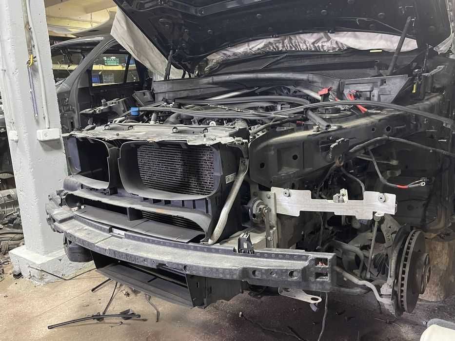 Разборка BMW X5 E53 E70 Розборка БМВ Х5 Е70 Двигун Турбина N55 M57 N52