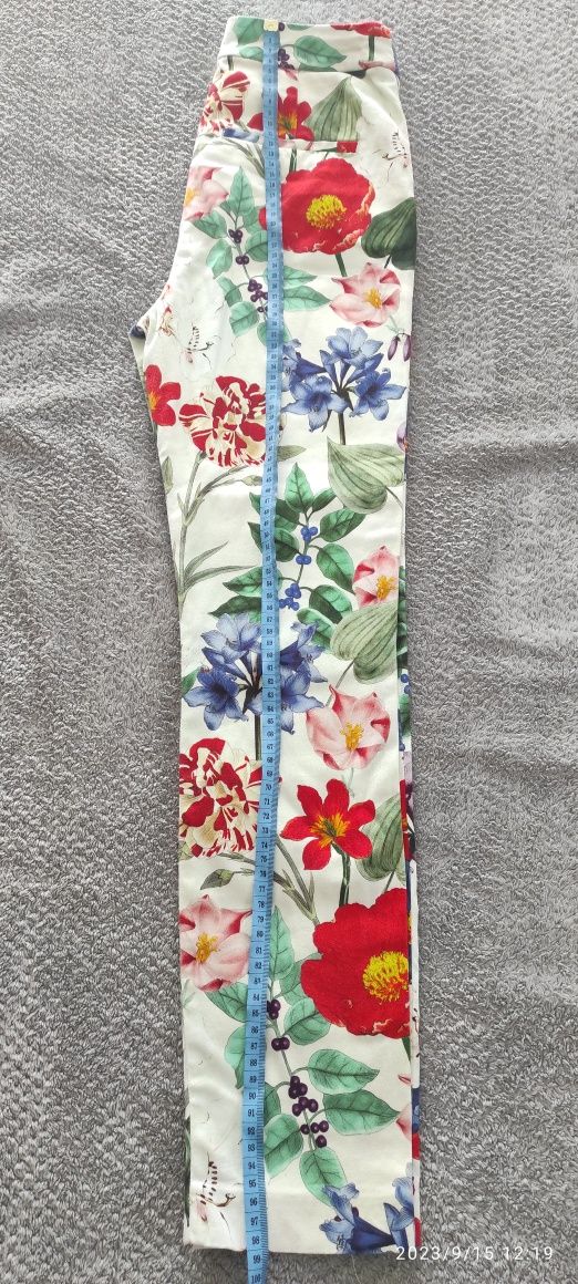 Spodnie Zara kwiaty