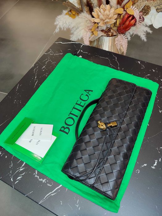 Сумка Bottega Veneta Long Clutch Andiamo With Handle Black