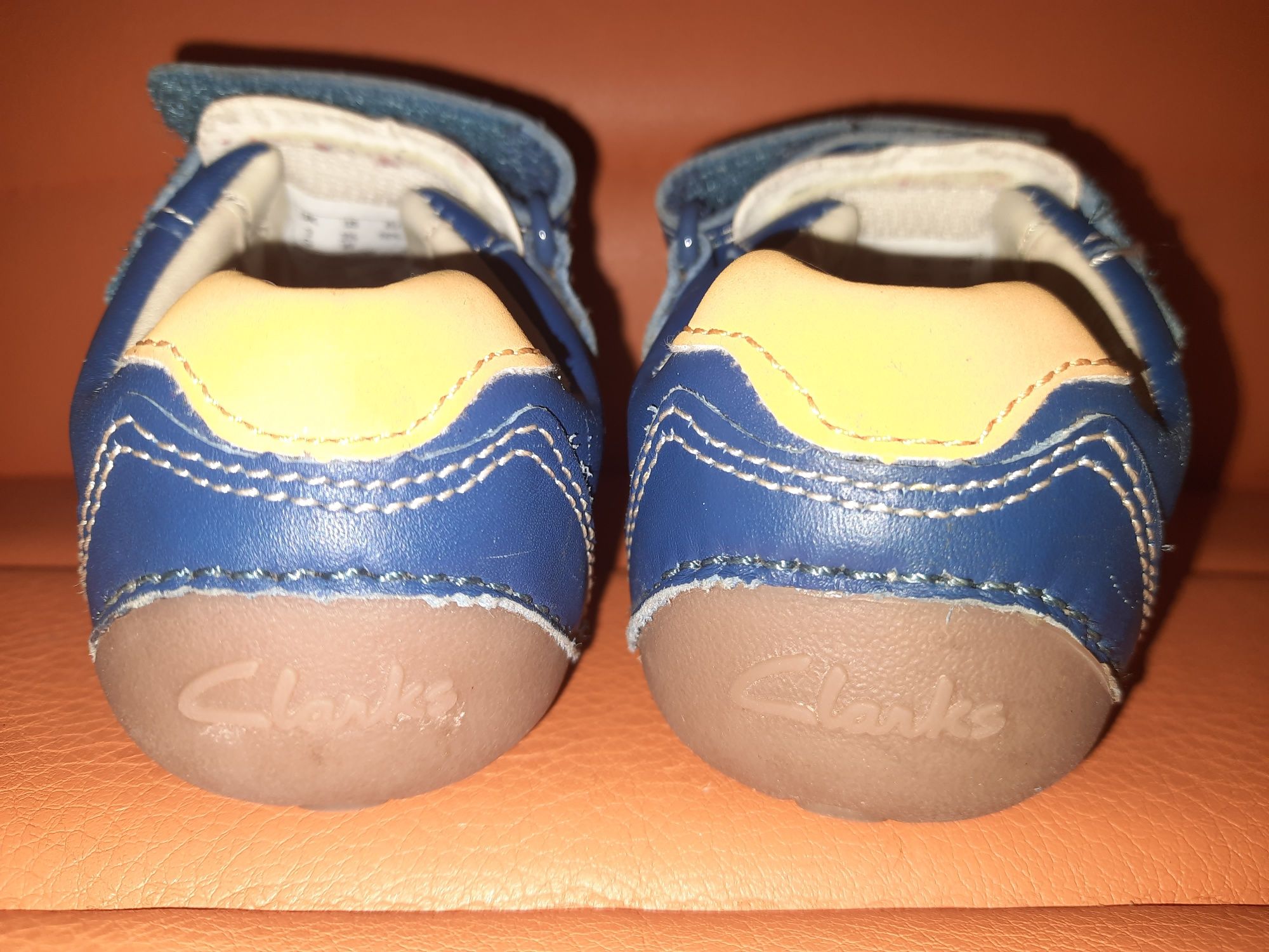 Взуття Clark’s для малечі (розмір 18,5)