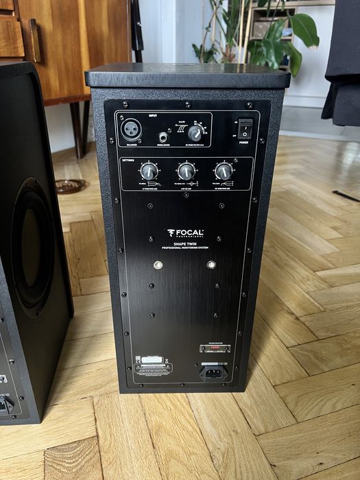 profesjonalne monitory (2 szt) Focal Shape Twin
