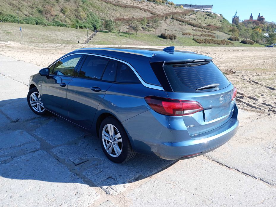 Wypożyczalnia, wynajem auta, samochodu, Opel Astra 1,6 DIESEL 2017 rok