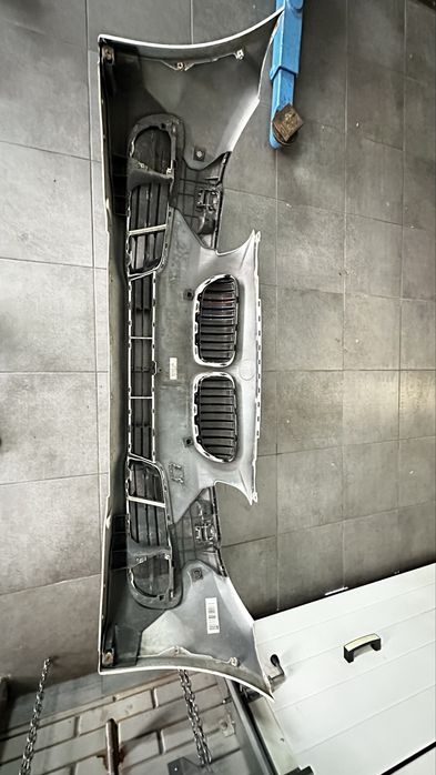 Бампер передній BMW F10 LCI ( рестайлінг)