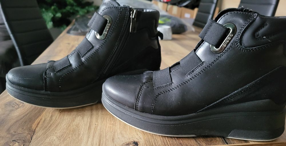 Botki na koturnie Igi&Co  jesień zima 39 Nowy Jork