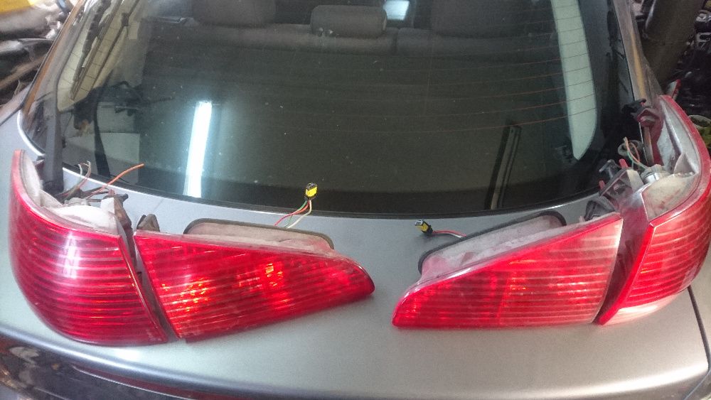 Peugeot 307 607 Reflektor lampa tylna zewnętrzna wewnętrzna prawa lewa