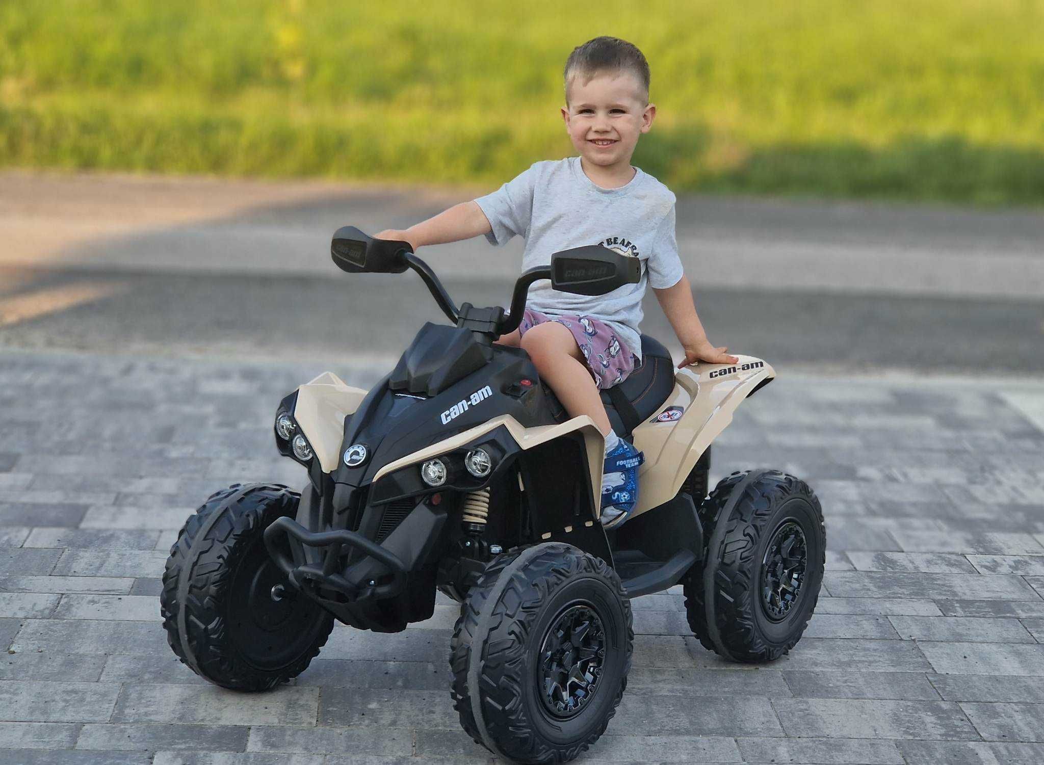 Quad na akumulator dla dzieci CAN-AM 4x4 auto jeep