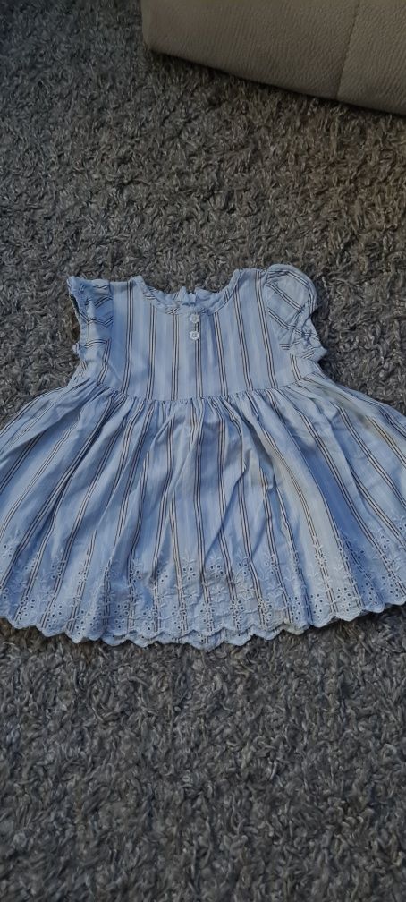 Sukienka BabyGap rozmiar 62