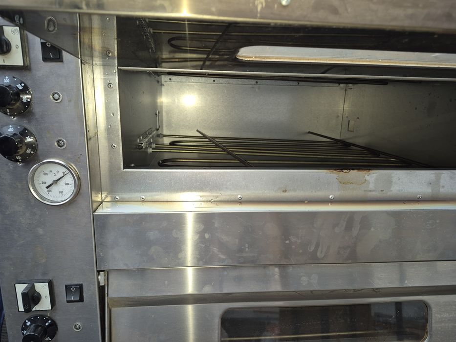 Piec do pizzy Redfox