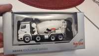 Herpa 1.87 Mercedes Arocs Holcim