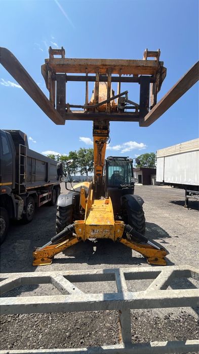 Маніту JCB 540-140