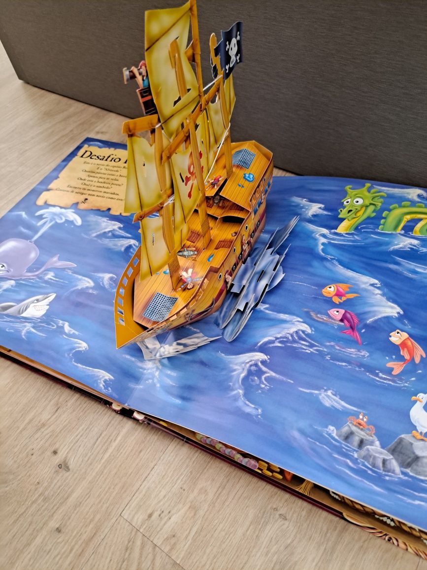 Livro de Piratas
