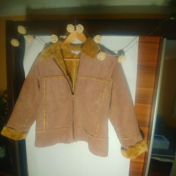 Kurtka, futerko, kożuszek, 10 lat, kolor camel, 138 cm