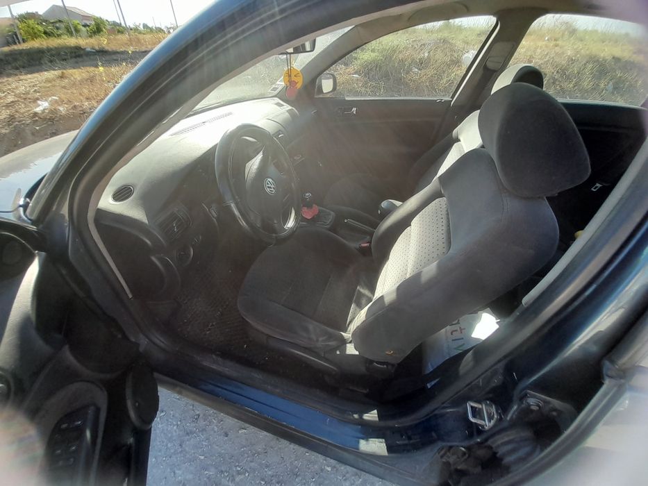 Carrinha  volkswagen  passat do ano 1998.