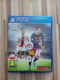 Gra FIFA 16 na PS4