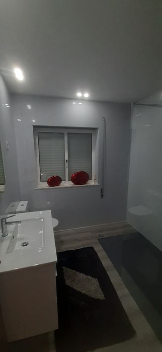 Alugo apartamento T3