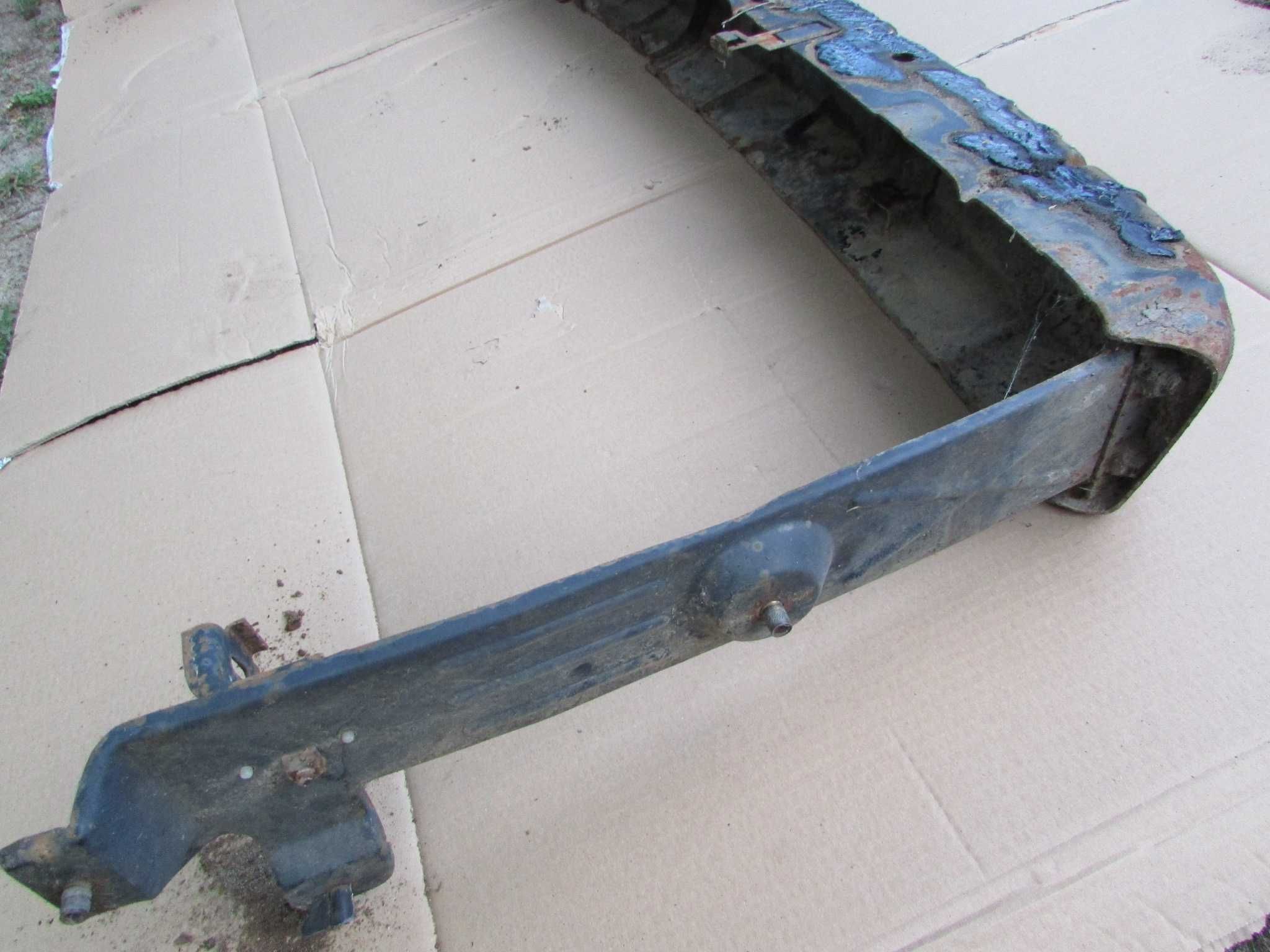 range rover p38 belka zderzaka tyl  tylna