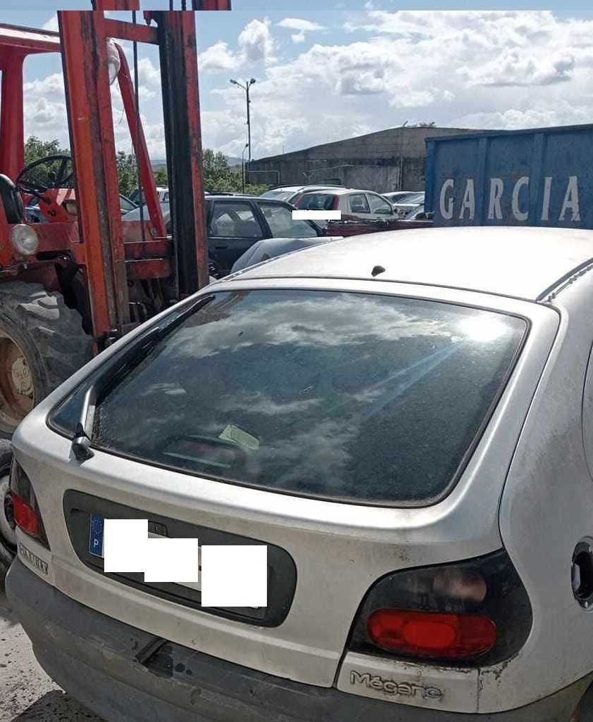 Para peças Renault Megane I Van 1.9 DT ano 1996
