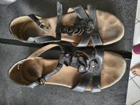 Clarks czarne 39 6 sandały damskie skórzane
