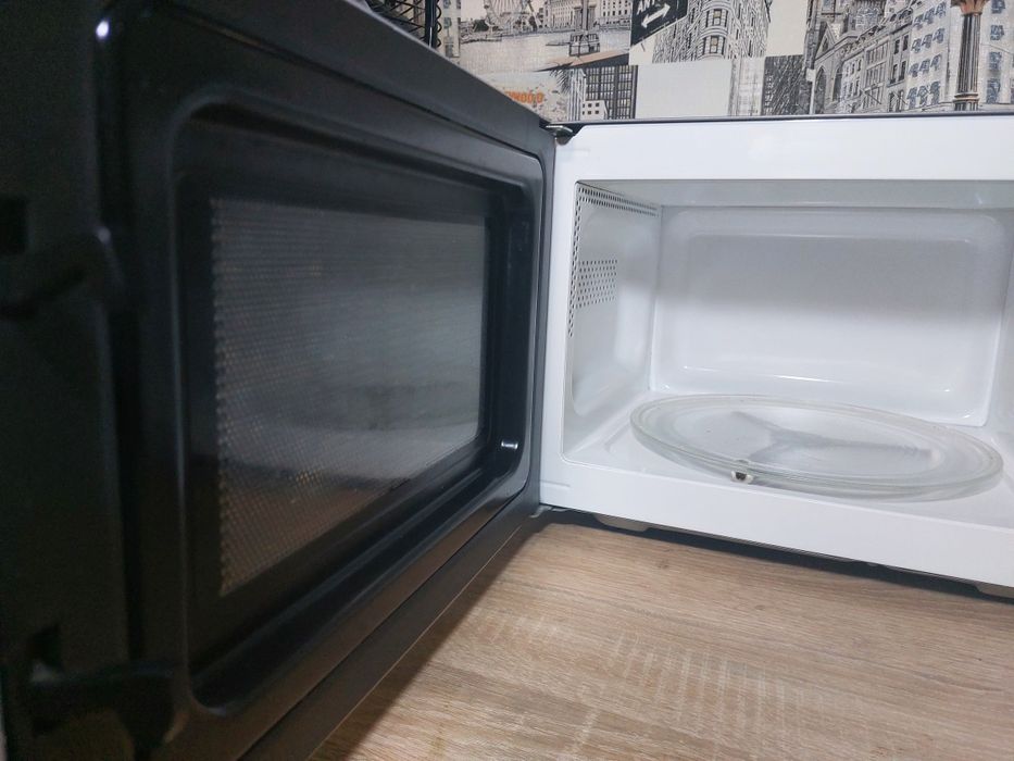 микроволновка Whirlpool