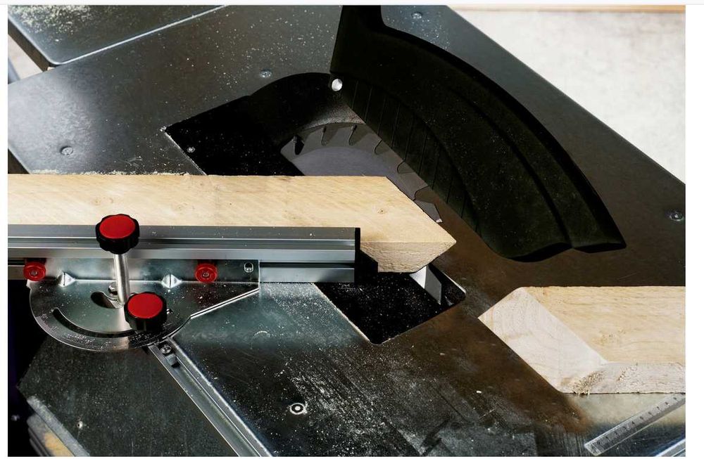 Piła stołowa Metabo TKHS 315 C 2,0 WNB Pilarka Tarczowa Do Drewna