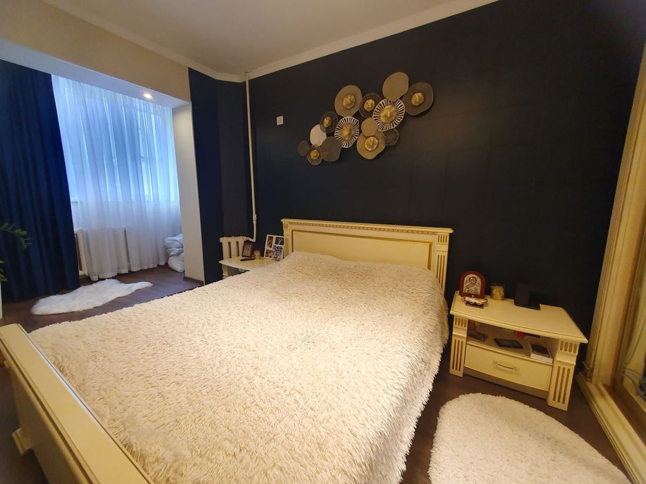 Продаж неймовірної 3-х кімнатної квартири в центрі міста..